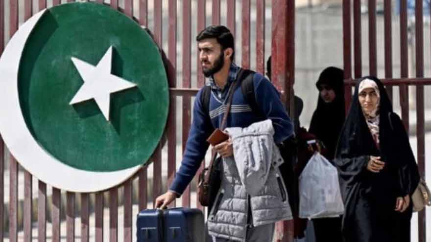 Over 5,600 Pakistanis return from Iran via Gwadar and Chagai, says Sarfraz Bugti