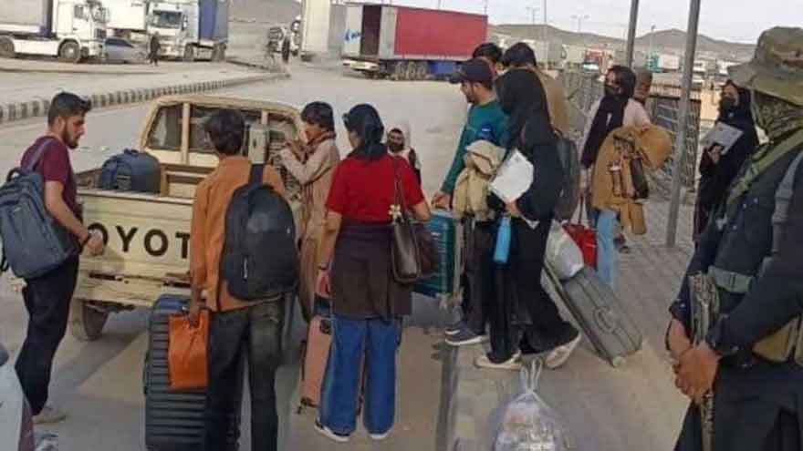 Over 5,800 Pakistanis return from Iran amid Iran-Israel war