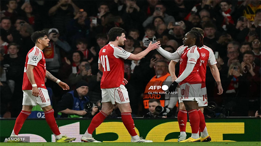 Eze rocket fires Arsenal into Champions League quarters