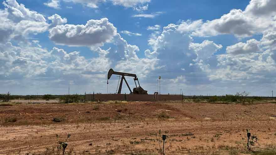 Oil prices ease as Iraqi and Kurdish authorities agree to export deal