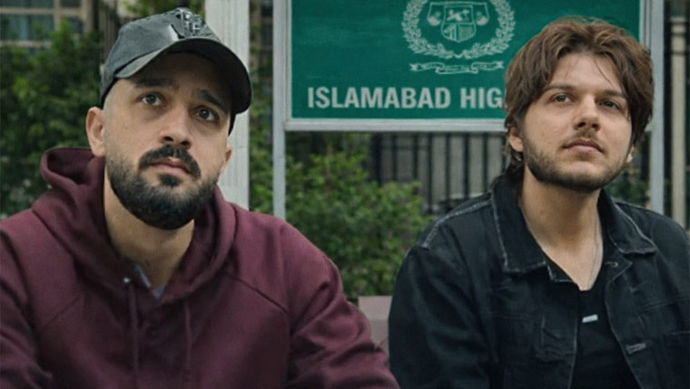 ٹک ٹاکرز کے نام سفری پابندی فہرست سے نکالنے کی درخواست، 26 مارچ تک ملتوی