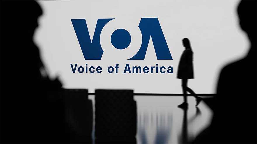 Dunya News US judge orders Trump admin to bring VOA employees back to work