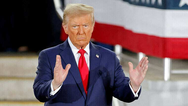 ایران تباہ ہونے کے قریب، آبنائے ہرمز کا دفاع سب کیلئے کر رہے ہیں: ٹرمپ