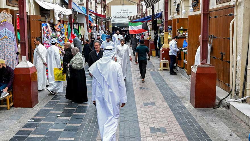 Displacement, bombs and air raid sirens weigh on Mideast Eid celebrations