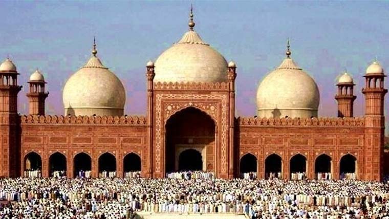 پاکستان کی سیاسی قیادت عیدالفطر کہاں منائے گی؟