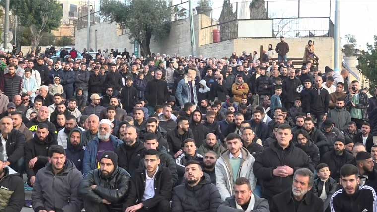 اسرائیل کی عید پر بھی دہشت گردی، فلسطینیوں کو مسجد اقصیٰ میں نماز نہ پڑھنے دی