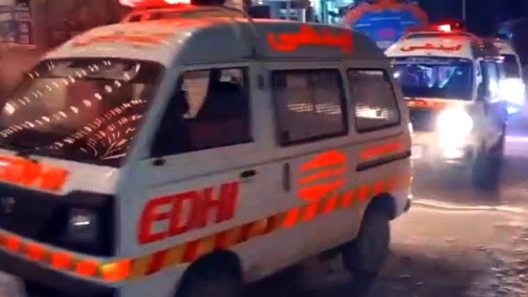 سکھر میں فائرنگ کرکے 4 بھائیوں کو موت کے گھاٹ اتار دیا گیا، ایک زخمی