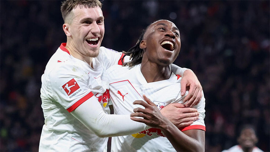 Leipzig pummel Hoffenheim to climb to third