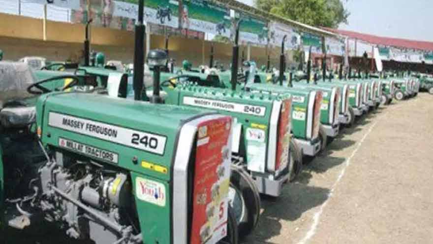 Punjab govt distributes 20,000 green tractors, boosts agricultural mechanization