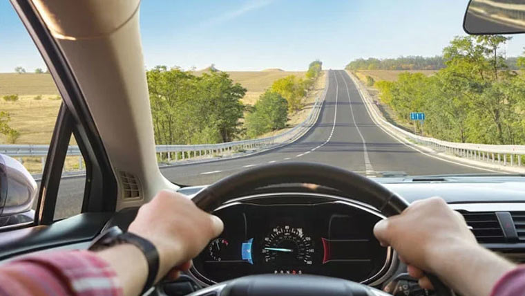 9 سال، 139 ناکام کوششیں، نوجوان نے بالآخر ڈرائیونگ ٹیسٹ پاس کر لیا