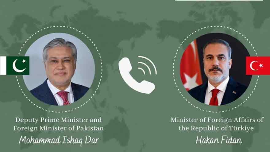 Dar speaks with Turkish FM, reaffirms Pakistan's commitment to regional peace