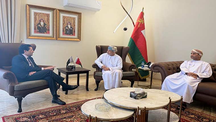 پاکستان اور عمان کے درمیان توانائی تعاون کو مزید وسعت دینے پر اتفاق