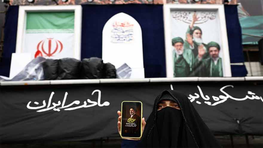 Iran sees US peace plan as 'one-sided' as Trump raises stakes with oil threat