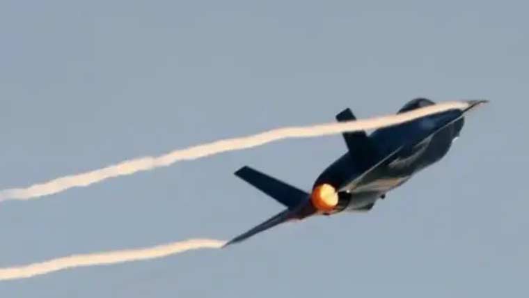 اسرائیلی فضائیہ کے مغربی ایران میں لانچ سائٹس پر 20 حملے، 70 بم گرا دیئے