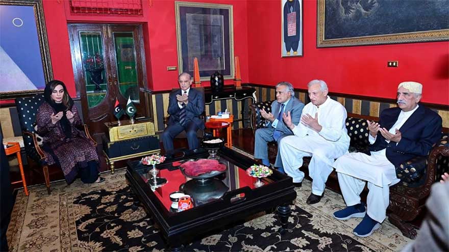 PM visits Sherry Rehman's residence to condole death of her daughter