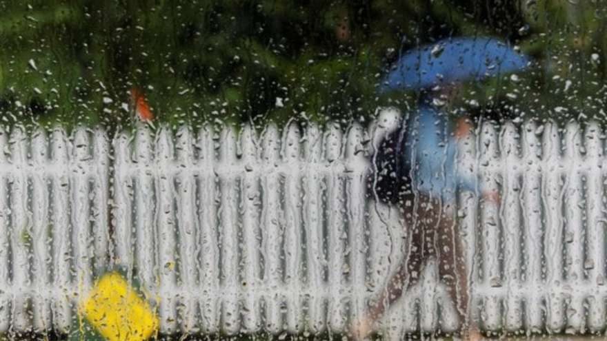 Thunderstorms and hailstorm threat looms over Sindh as PMD issues weather alert