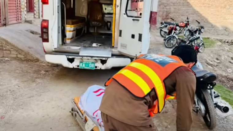 کوہاٹ میں فائرنگ کر کے 3 بھائیوں کو قتل کر دیا گیا