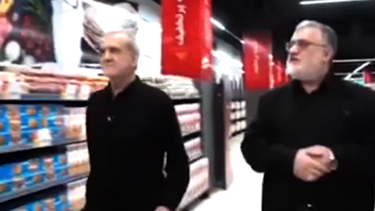 جنگ کے سائے میں ایرانی قیادت کے حوصلے بلند، صدر کا تہران کے بڑے سٹور کا اچانک دورہ