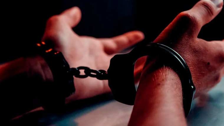 گھر میں 4 لیٹر پیٹرول ذخیرہ کرنے کے جرم میں شہری گرفتار، قید کی سزا