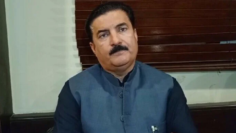 پی ٹی آئی نے کئی بار فورس بنائی، بانی کے بیٹے نے پاکستان مخالف باتیں کیں: گورنر خیبرپختونخوا