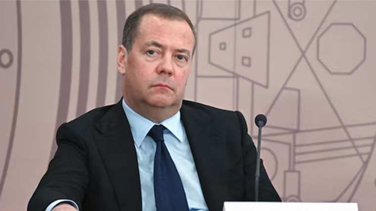 ایران، اسرائیل میں جوہری تصادم کا خدشہ ہے: دمتری میدیدوف