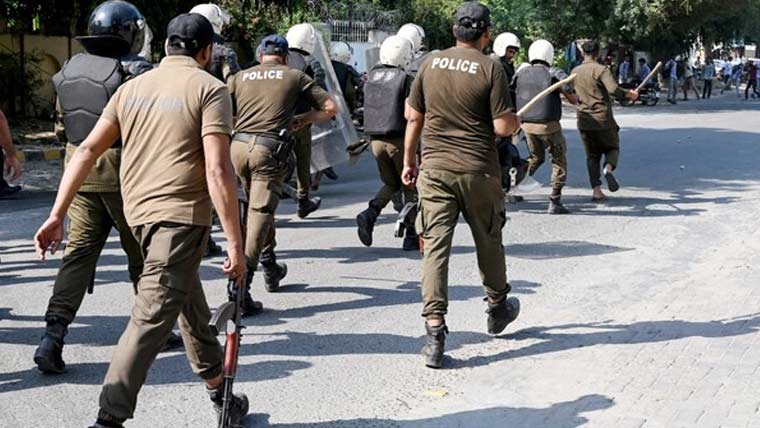 ساری ملائی نہ ڈالنے پر تصادم، ڈنڈے سوٹے چل گئے