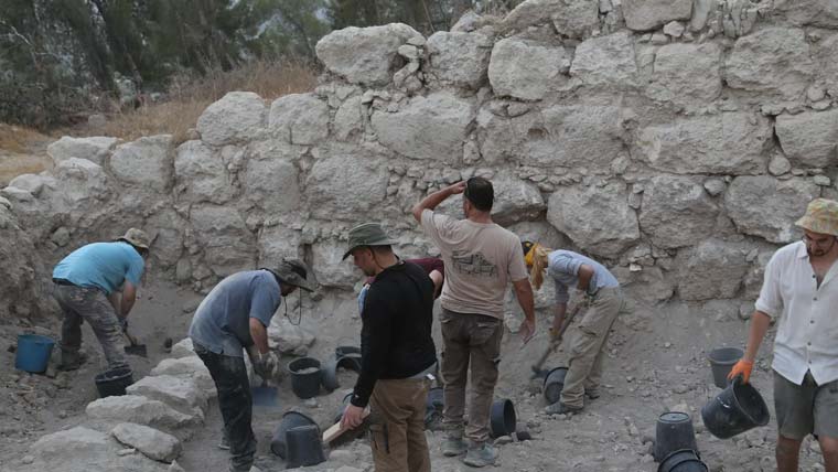 اسرائیل میں 2500 سال پرانی بچوں کی اجتماعی قبر دریافت