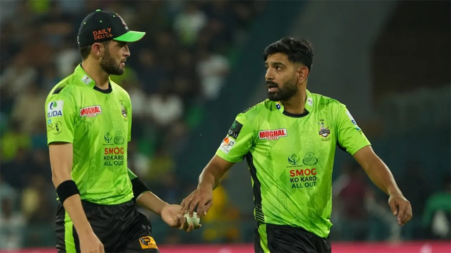 Lahore Qalandars penalised for ball tampering