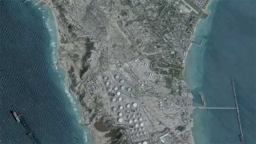 What could Trump achieve by threatening Iran's Kharg Island?