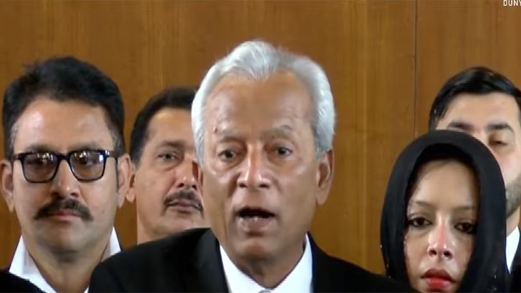 وکلا عدالتوں سے غیر ضروری ریلیف طلب نہ کیا کریں: نہال ہاشمی