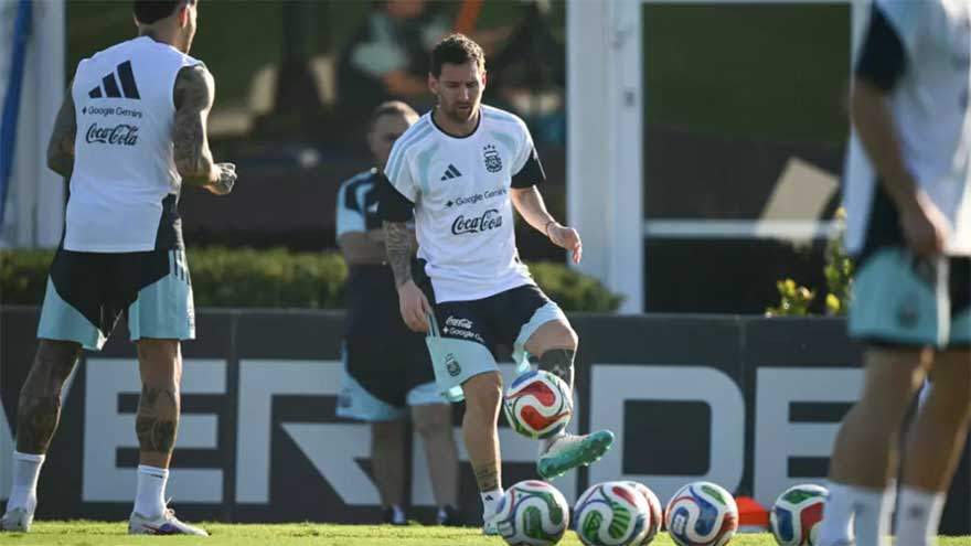 Messi to start for Argentina in World Cup send-off: Scaloni