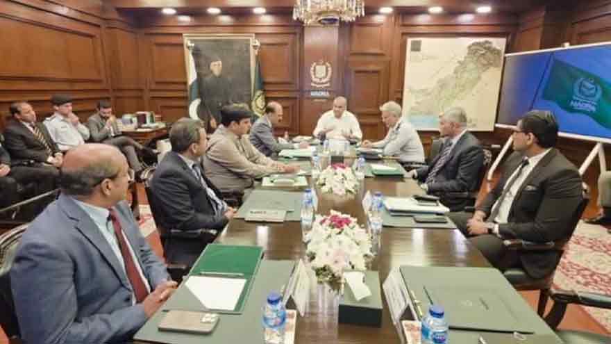 Naqvi directs NADRA to support LEAs in deportation of illegal foreigners