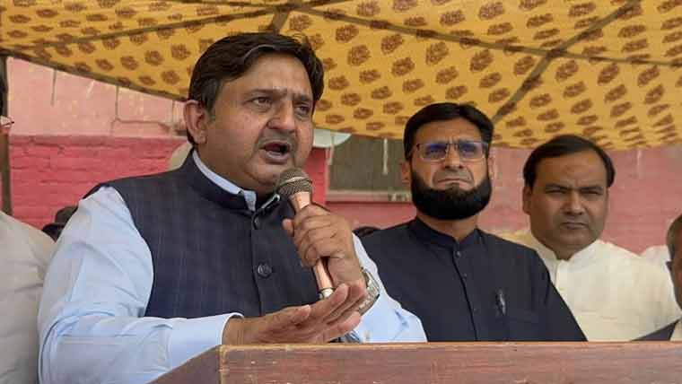 توانائی کے اڈوں پر حملوں سے دنیا میں معشیت پر منفی اثرات پڑے ہیں: ملک احمد خان