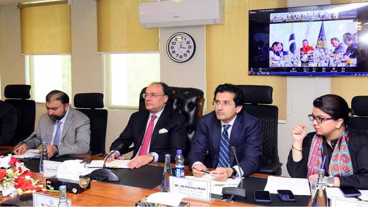 وفاق اور صوبوں کا پٹرولیم مصنوعات بارے مشاورتی اجلاس، سبسڈی کیلئے نیا نظام متعارف