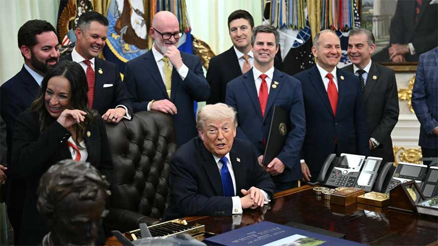 Wear a bulletproof vest? I don't want to look fat, says Trump