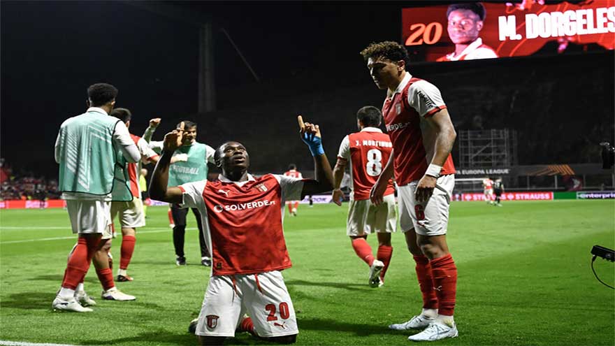 Braga strike late to seize advantage over Freiburg in Europa League semi
