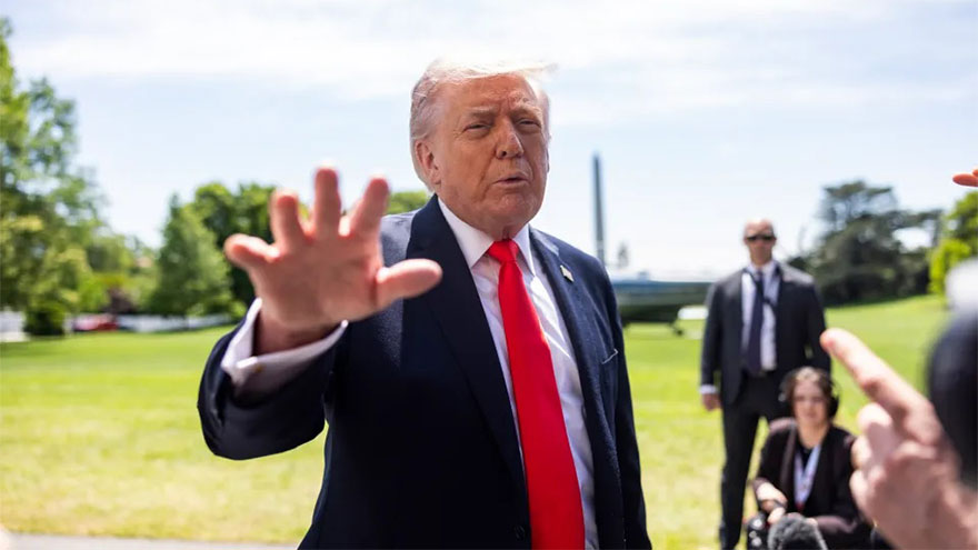 Trump threatens to 'blast the hell out of' Iran