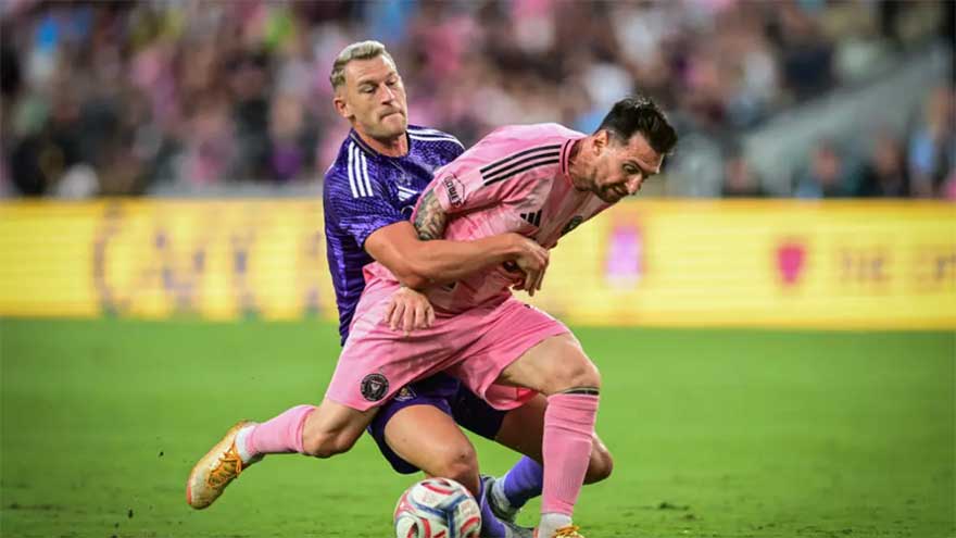 Messi goal not enough as Miami collapse in 4-3 loss to Orlando