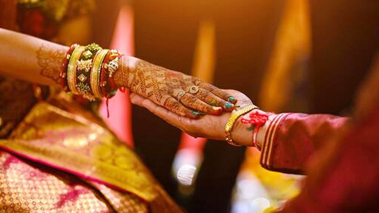 خاتون 3 ماہ تک کوما میں رہنے کے بعد شادی سے 2 دن قبل ہوش میں آگئیں