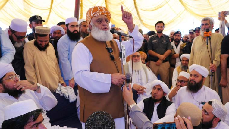 14 مئی کو بڑے جلسہ میں لائحہ عمل کا اعلان کریں گے: فضل الرحمان
