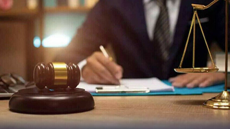 مسلسل عدالتی حکم عدولی پر ڈپٹی کمشنر گوجرانوالہ کی تنخواہ ضبط کرنے کا حکم