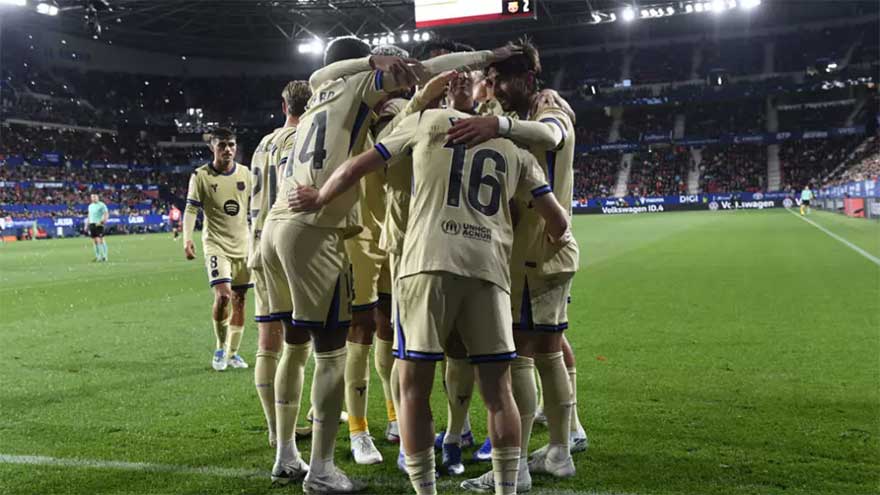 History-chasing Barca eye title party in Liga Clasico