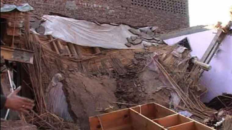 خیبر پختونخوا:بارش  سے چھتیں گرنے کے واقعات میں 2افراد جاں بحق، 7 زخمی