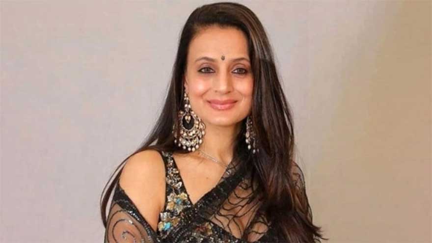 Ameesha Patel takes swipe at Bollywood actors for PR games