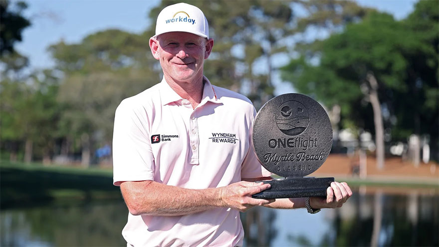 Snedeker captures PGA Myrtle Beach Classic title