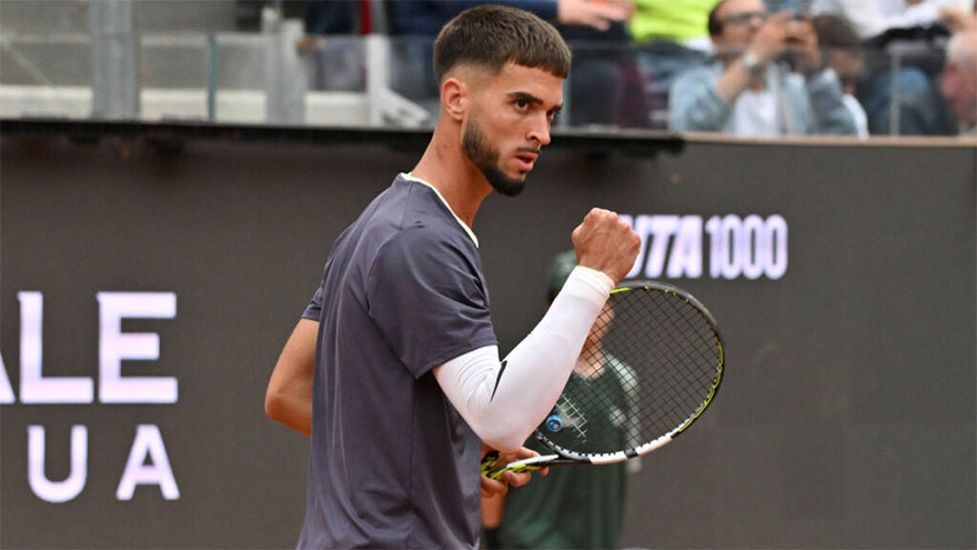 Prizmic follows Djokovic exploit by reaching Italian Open last 16