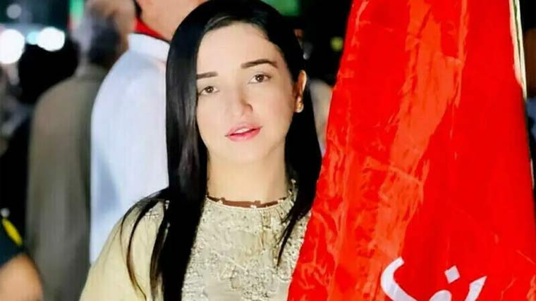 پی ٹی آئی کارکن صنم جاوید طبیعت خراب ہونے پر جیل سے ہسپتال منتقل