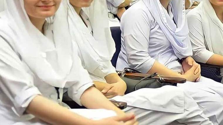 پاکستان سمیت دنیا بھر میں آج نرسنگ ڈے منایا جارہا ہے