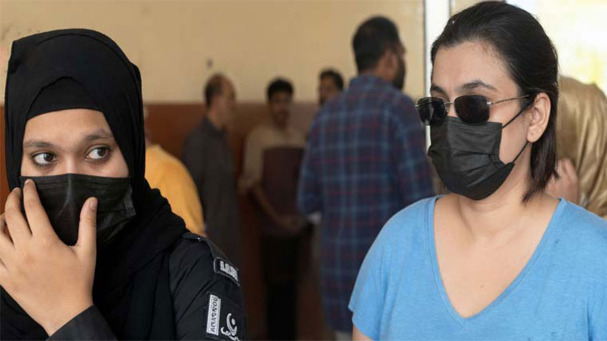 IG Sindh takes strict notice of alleged protocol provided to Anmol Pinki