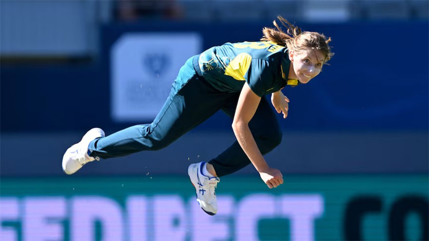 Quick bowler Brown left out of Australia's Women T20 World Cup squad